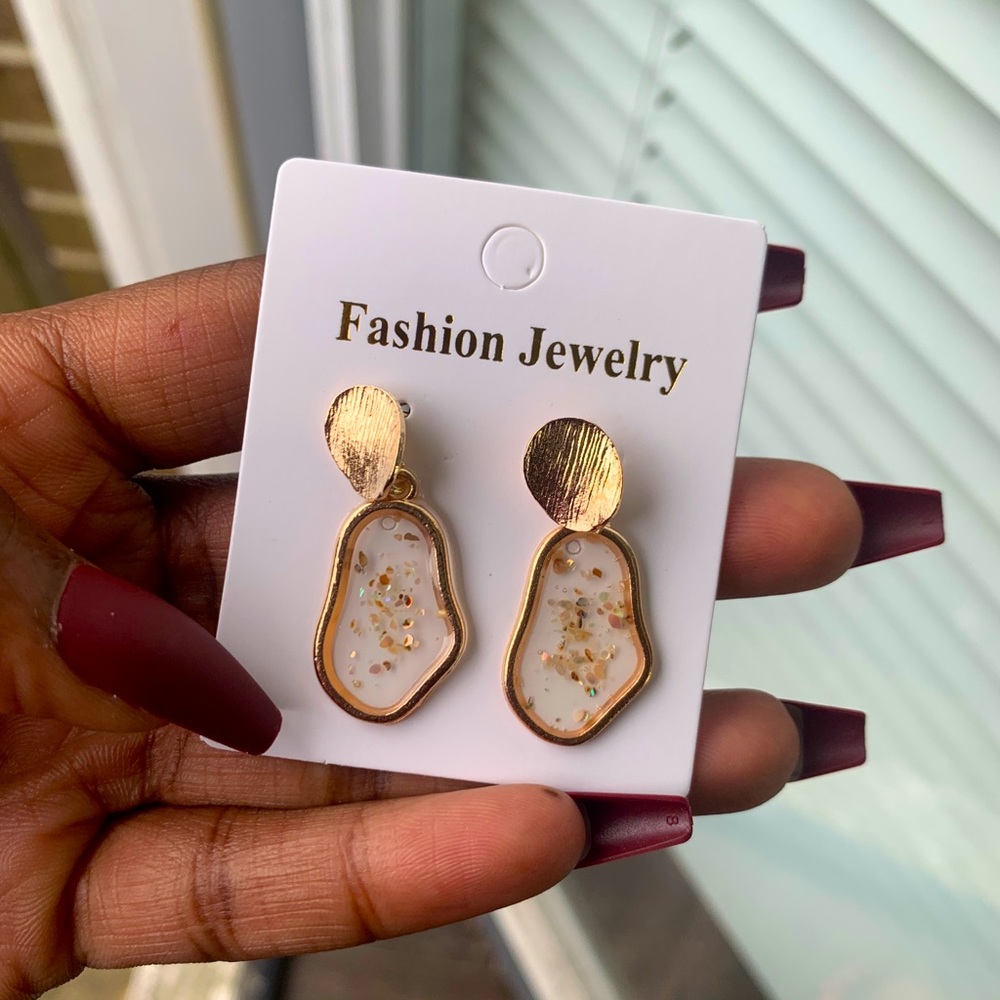 Gold Resin earrings!!